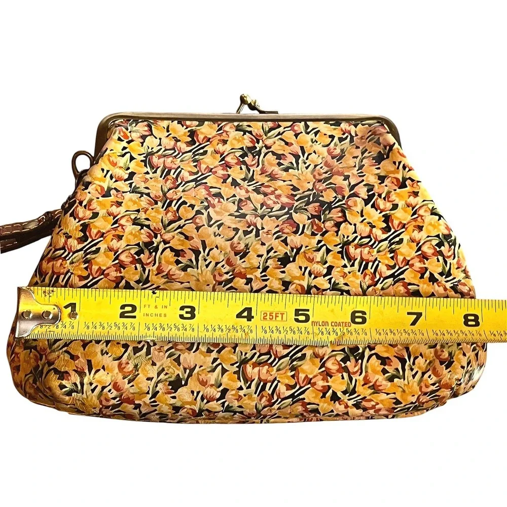 Patricia Nash Floral Leather Wristlet Yellow Orange Kiss Lock‎ Frame Bag Pouch